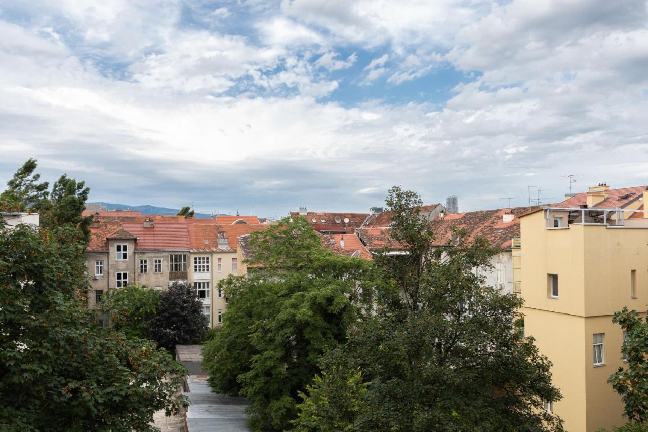 Bright And Modern Apartments In City Center Zagrzeb Zewnętrze zdjęcie