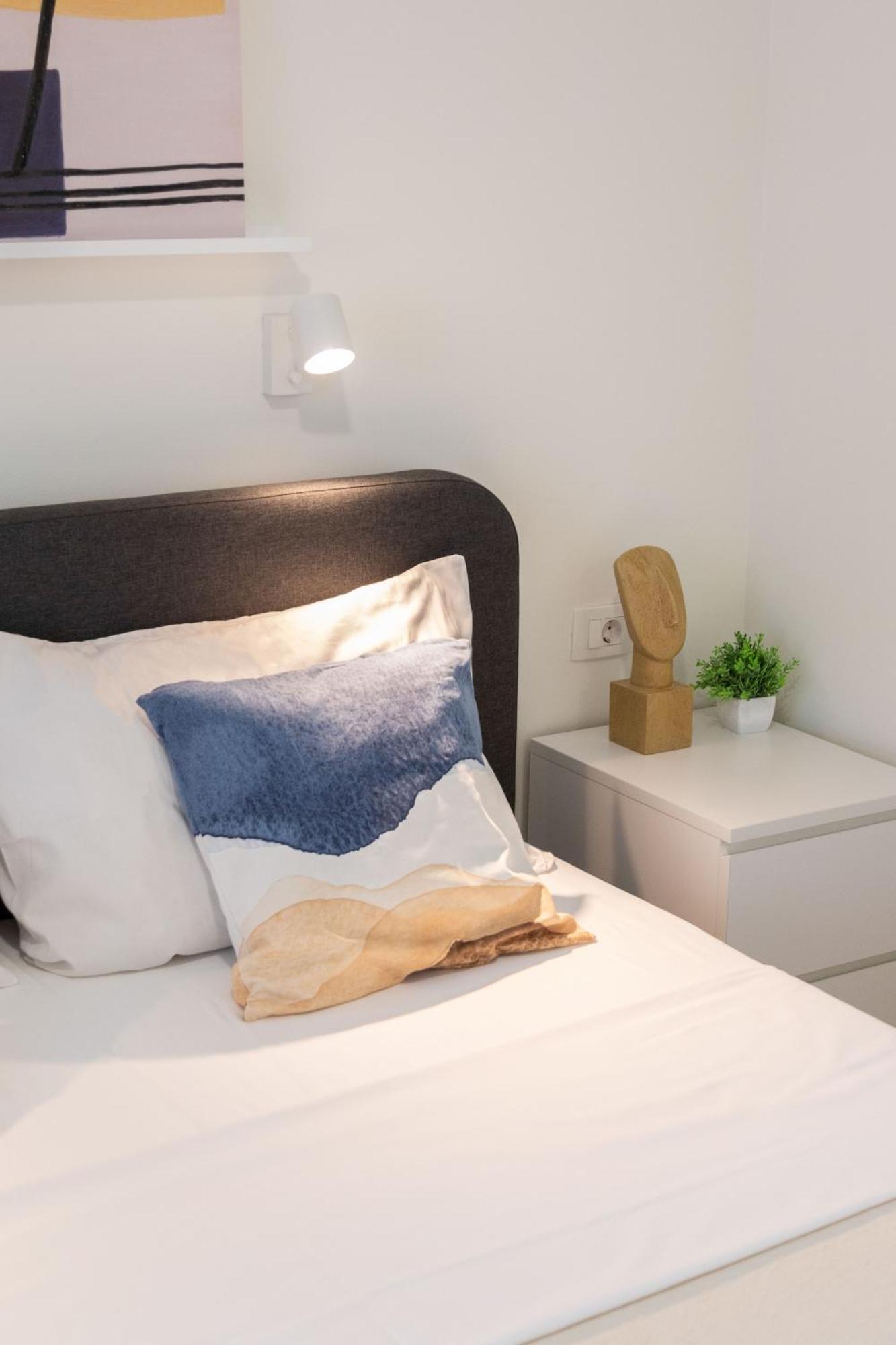 Bright And Modern Apartments In City Center Zagrzeb Zewnętrze zdjęcie